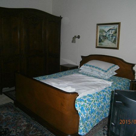 Retro - 19Th Century Guest House Балчик Номер фото